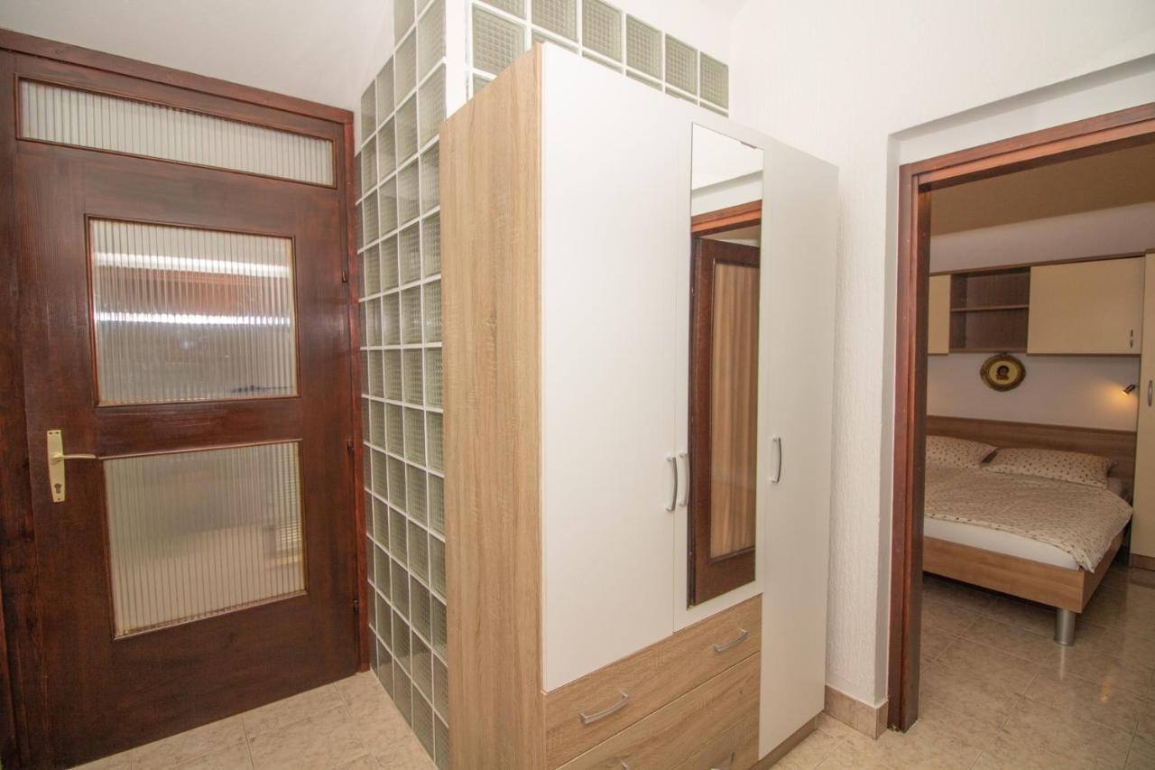Renata Apartment With A View Baška Extérieur photo