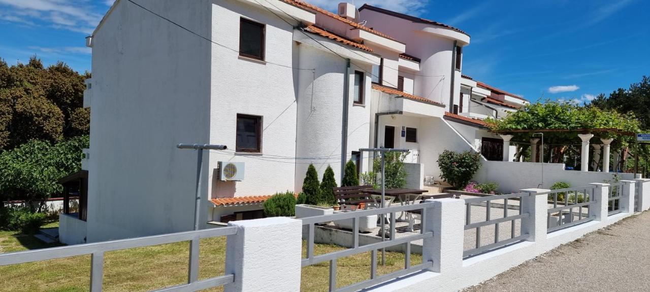 Renata Apartment With A View Baška Extérieur photo